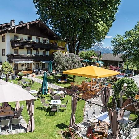 Ferienhotel Lindenhof Leogang Exterior foto