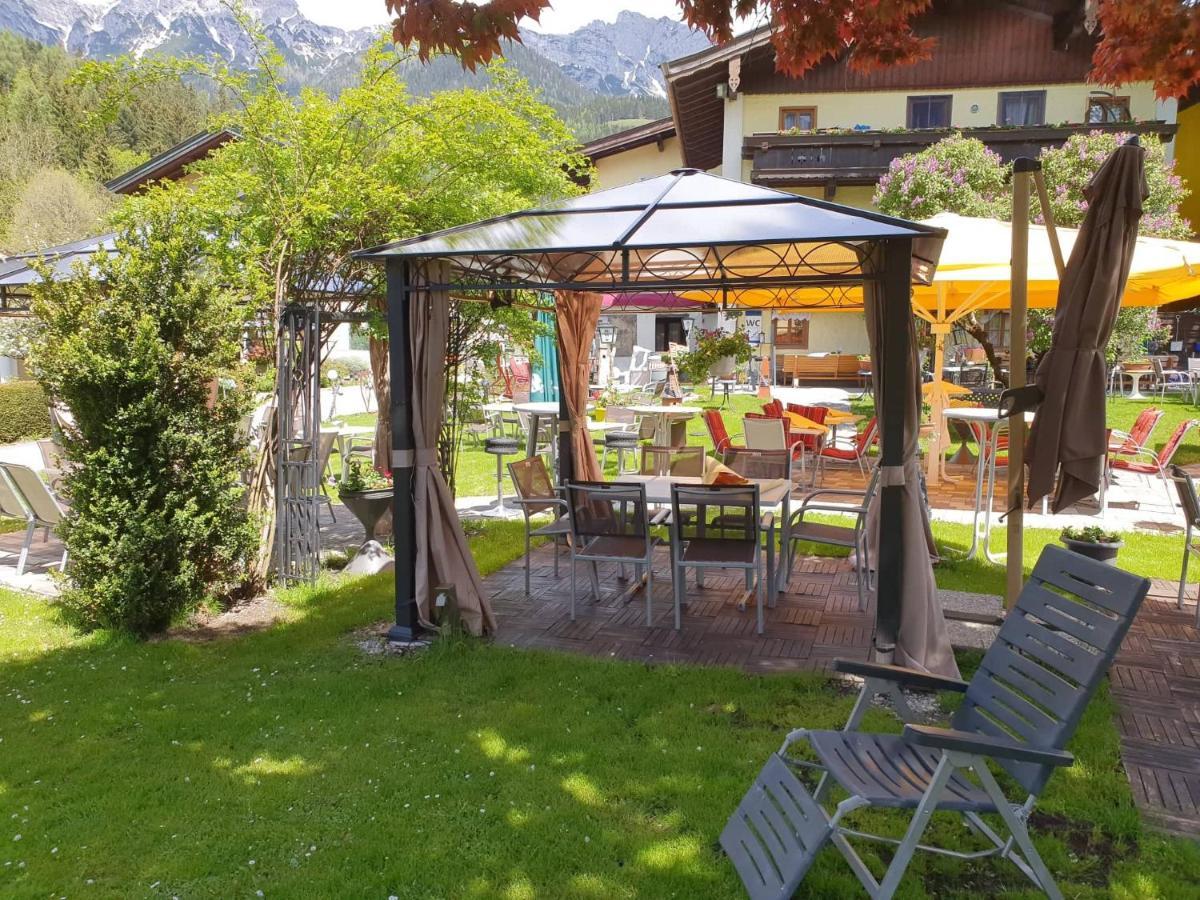 Ferienhotel Lindenhof Leogang Exterior foto