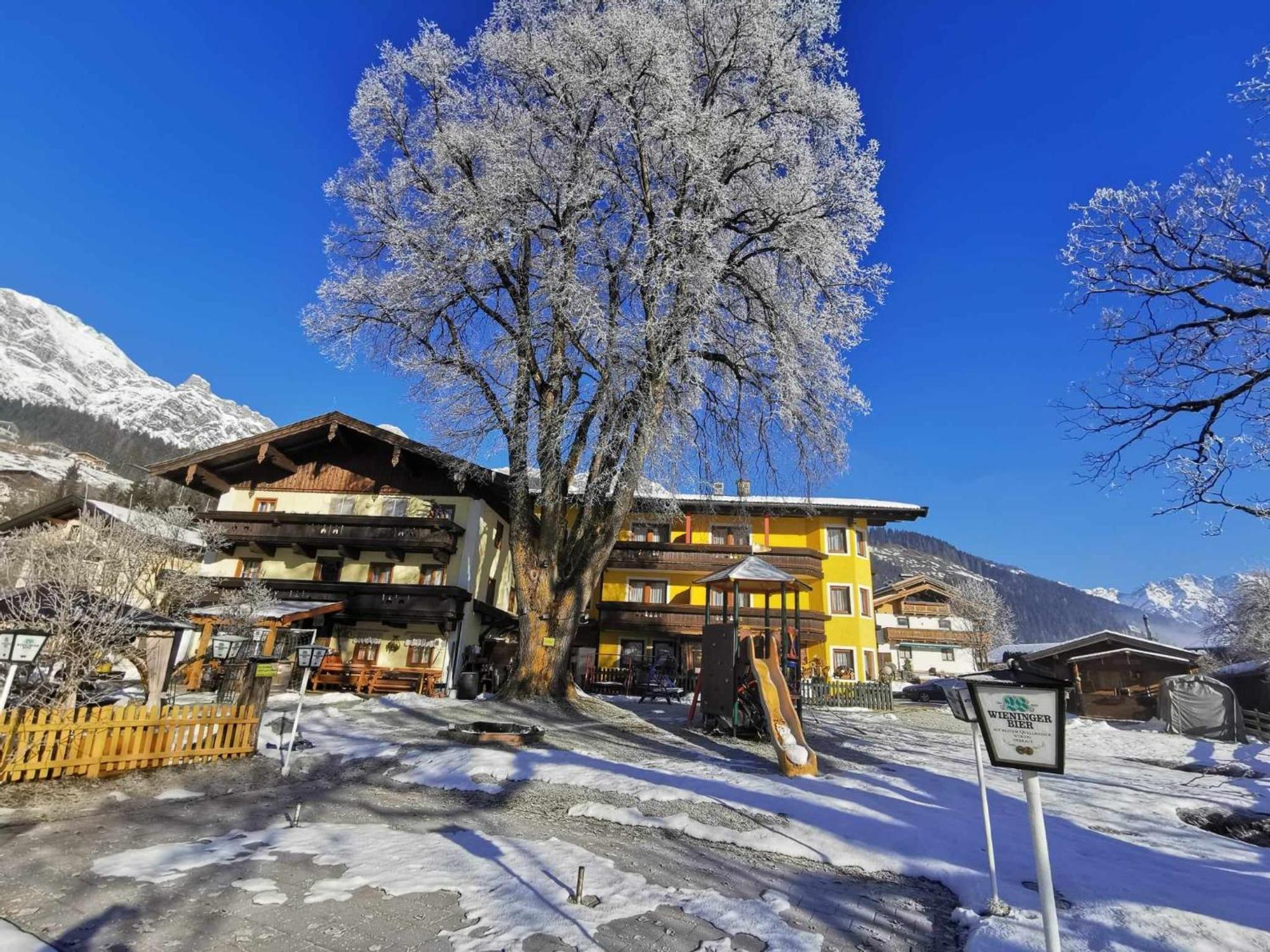 Ferienhotel Lindenhof Leogang Exterior foto